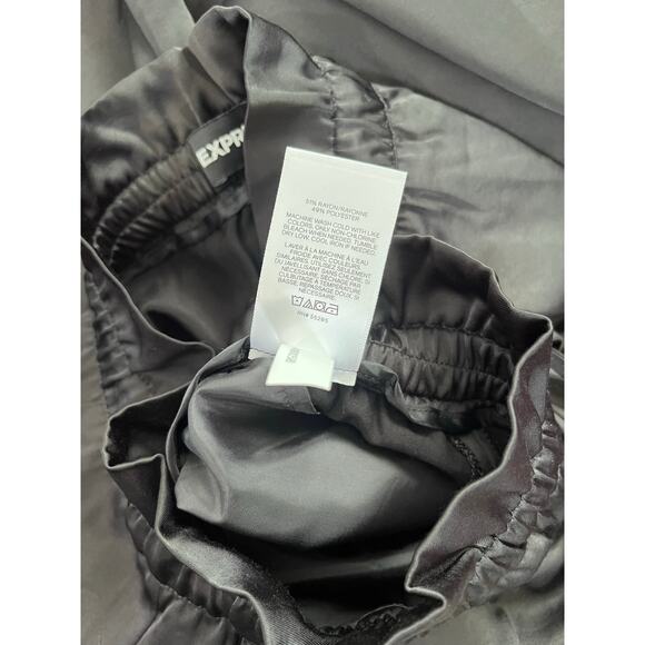 Express Satin High Rise Pull-On Ankle Pant Loose Fit - Picture 7 of 7